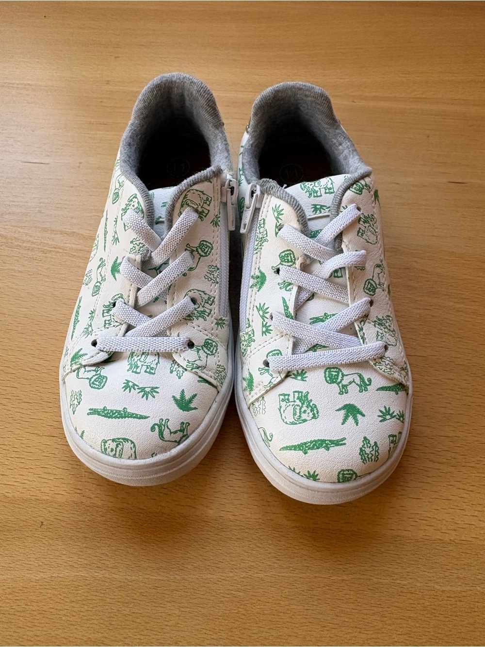 Cat and Jack Toddler Shoes - size 11T